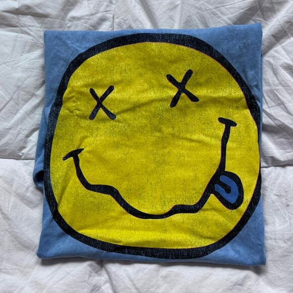 Source Unknown Other - Nirvana smiley graphic band tee L casual cotton alt grunge short sleeve emo